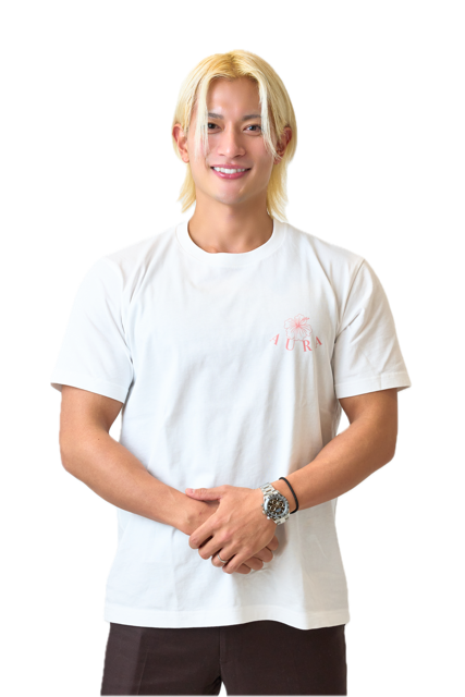 株式会社AURA代表 富吉伸之祐（Shinnosuke）
